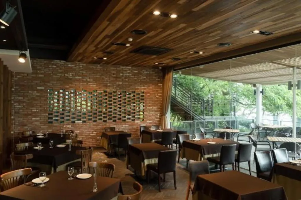 בוסאן Hotel Illua