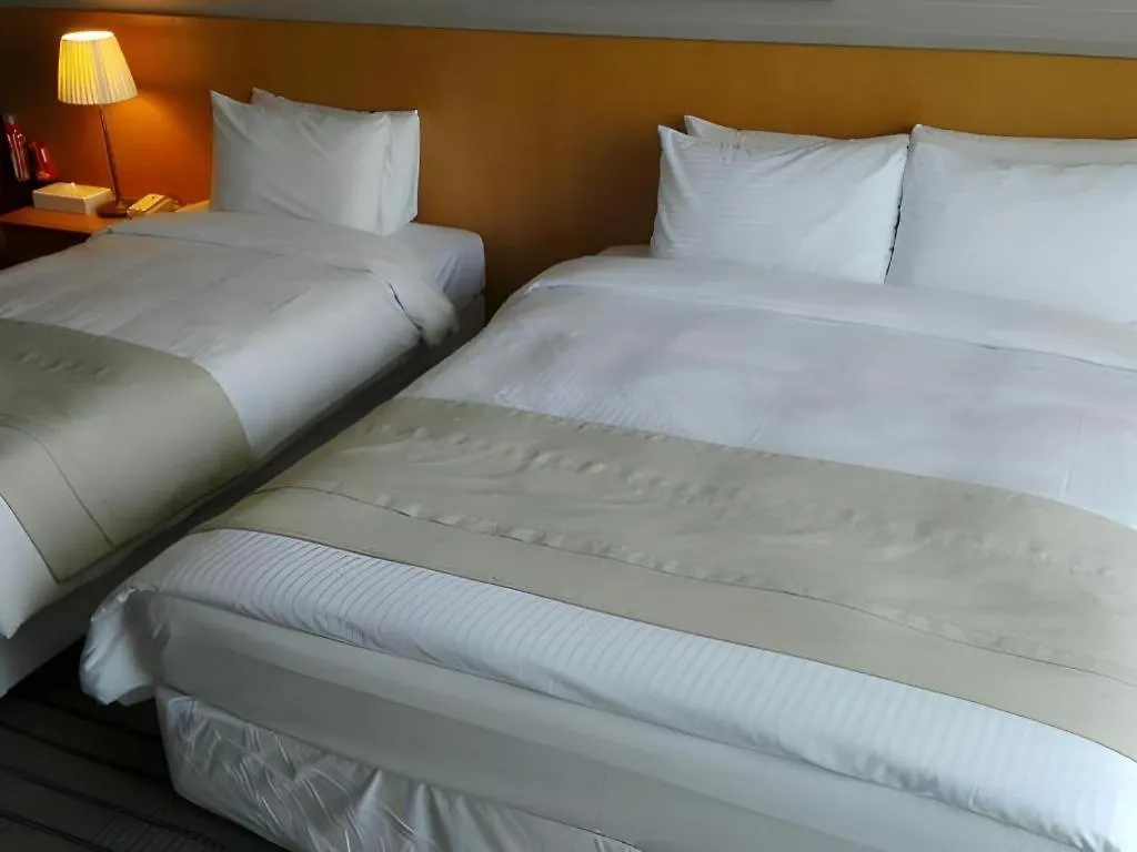 Hotel Illua Busan 4*,  South Korea