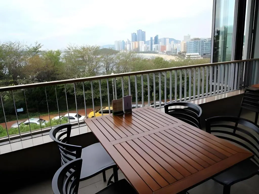 Hotel Illua Busan