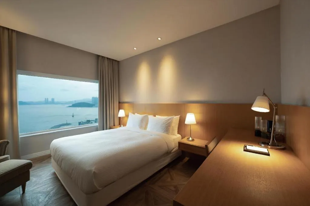 Hotel Illua Busan