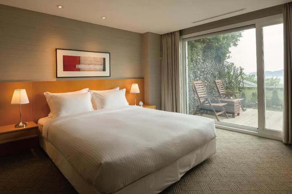 Hotel Illua Busan