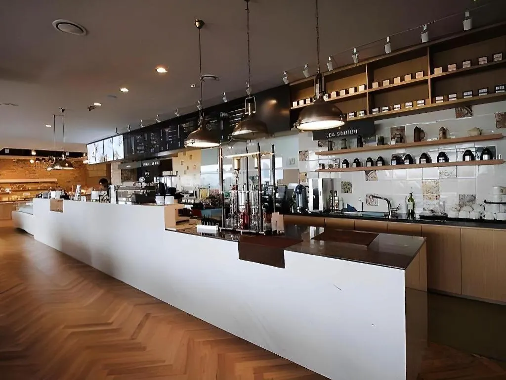 בוסאן Hotel Illua