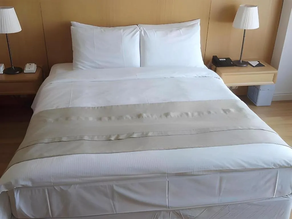 Hotel Illua Puszan 4*,